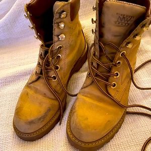 Nine West Work Boots size 6-7